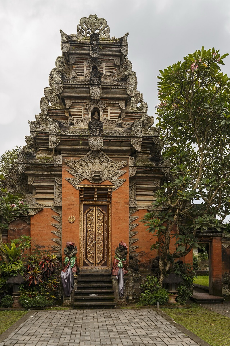 Ubud Royal Palace (Puri Saren Agung)