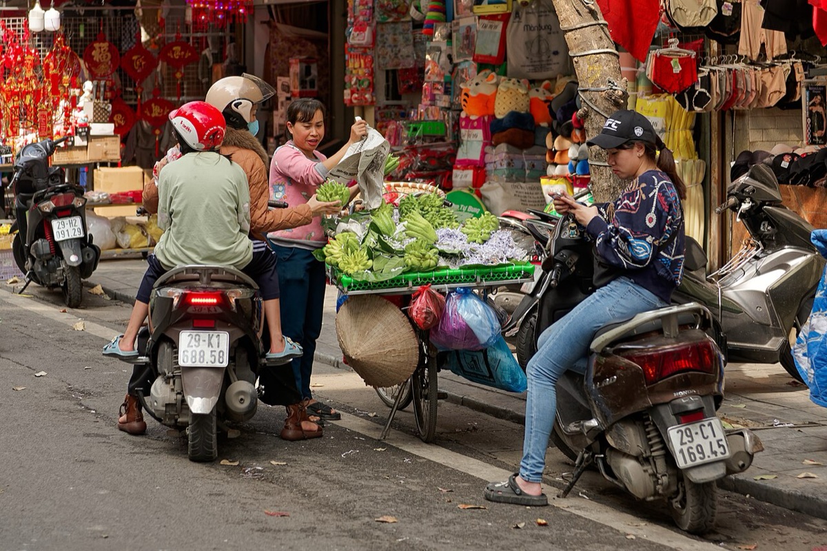 Hanoi Old Quarter (36 Streets)